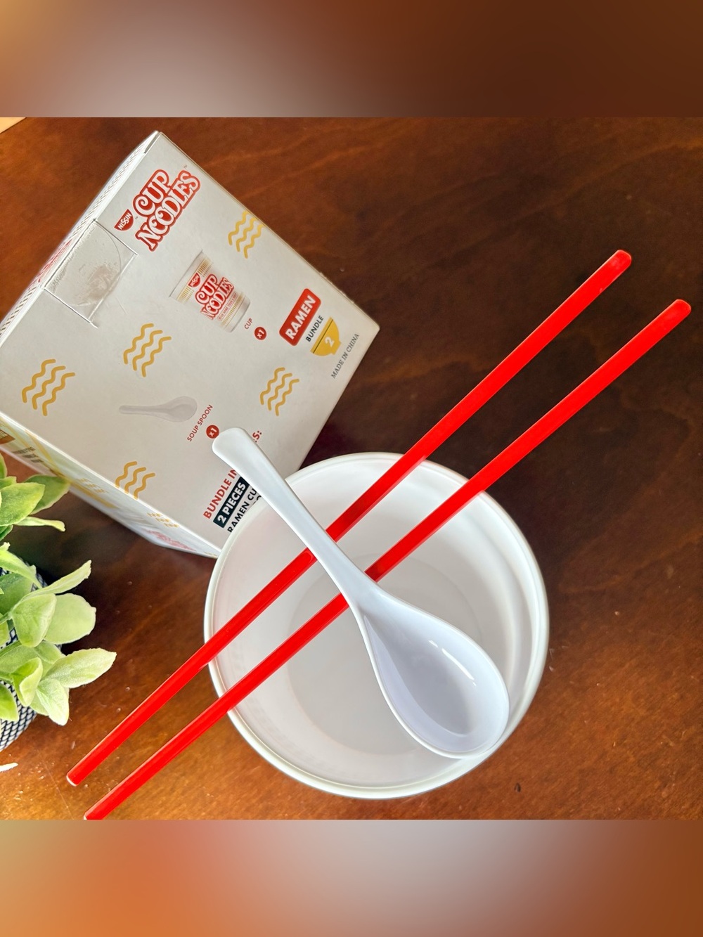 NISSIN 2 Piece Reusable Cup Noodles Ramen Set Paired With Red Chopsticks (3-FER) - Picture 4 of 8
